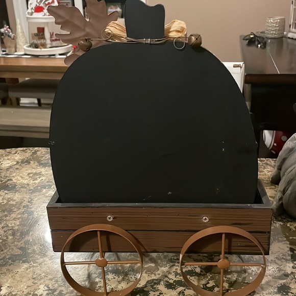 Fall decor - Picture 3 of 4